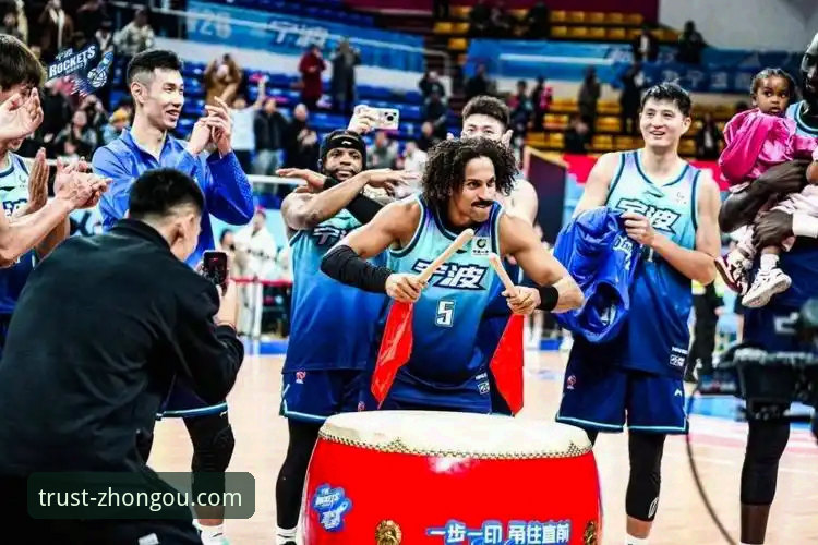 CBA季后赛浙江双杀宁波晋级八强深度分析：兰道夫加时统治力全面解析